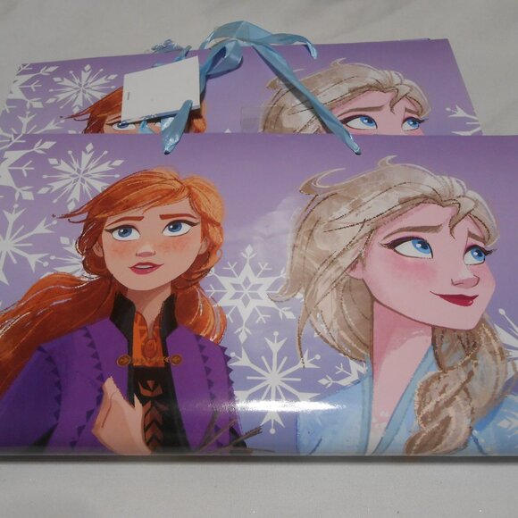 2 NEW LARGE DISNEY FROZEN GIFT BAGS w/ RIBBON HANDLES & NAME TAGS ELSA ANNA ππΈ - Picture 7 of 9
